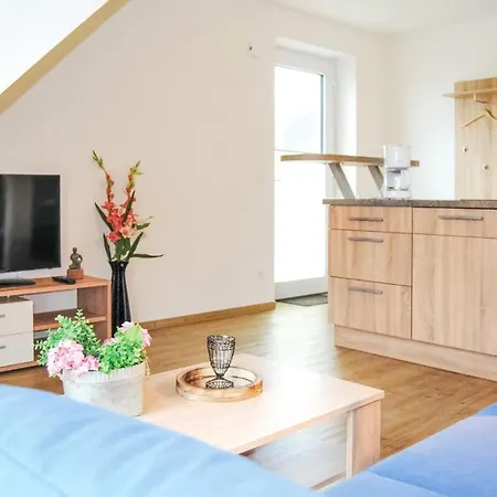 Burg Rothenklempenow