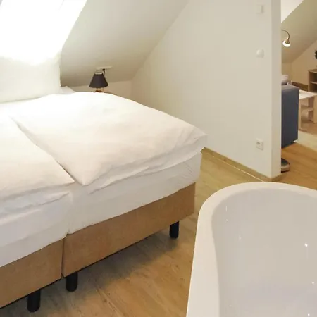 Burg Rothenklempenow Appartement *